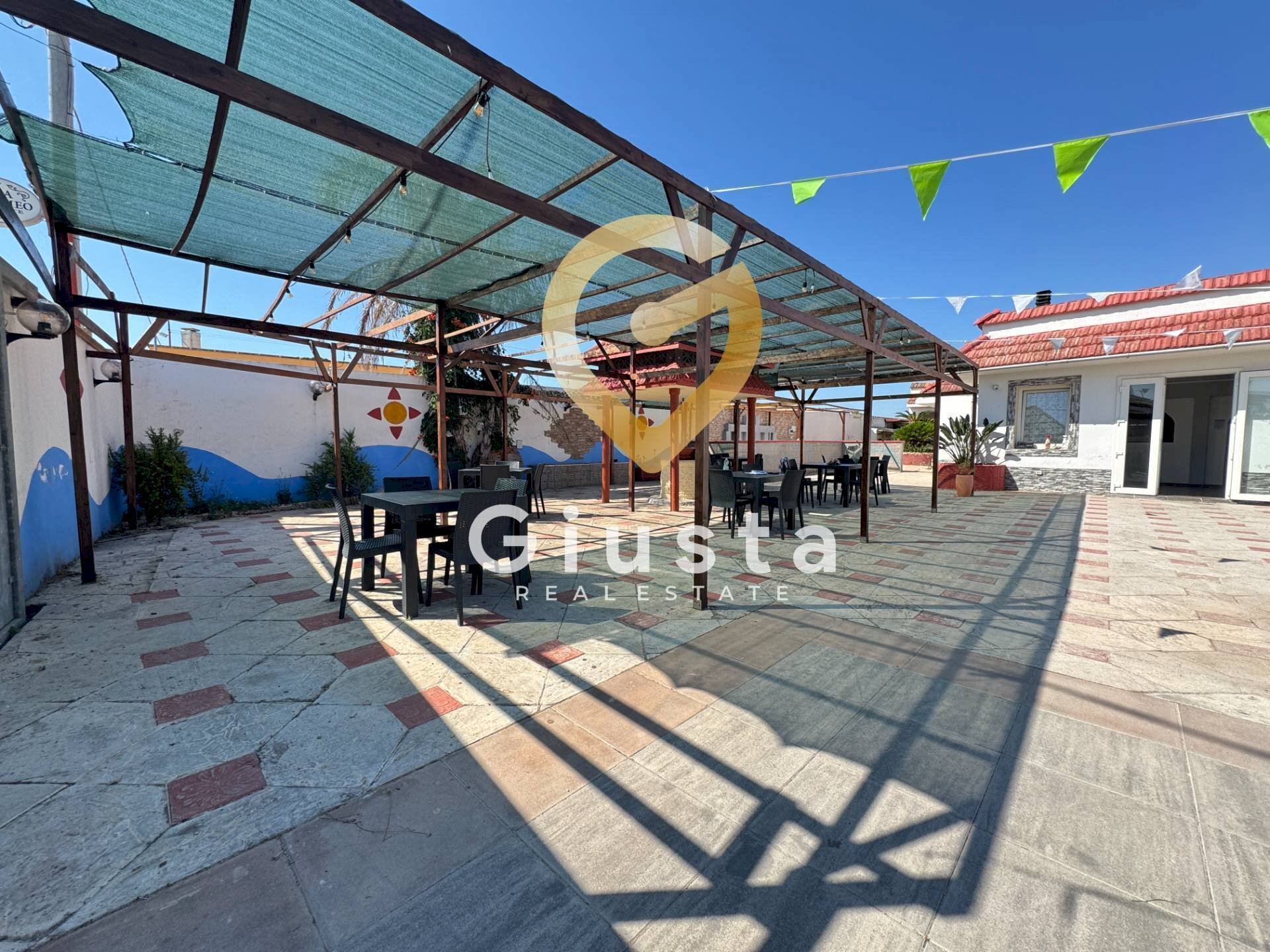 Foto 2 - Villa a Schiera Via Santi Appostoli
 
30, Brindisi - foto 2