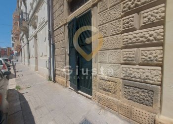 Foto 1 - Attività Commerciale Via Saponea
 
42, Brindisi - foto 1