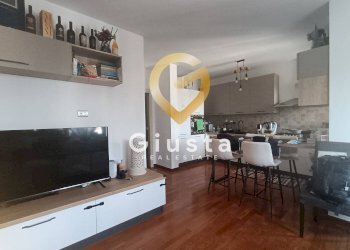 Foto 2 - Quadrilocale Via Materdomini
 
12, Brindisi - foto 2