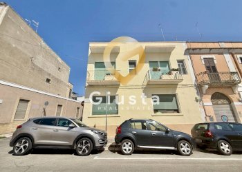 Foto 4 - Trilocale Via Federico II di Svevia
 
8, Brindisi - foto 4