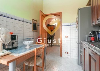 Foto 11 - Casa indipendente Via Melo
 
43, San Michele Salentino - foto 11