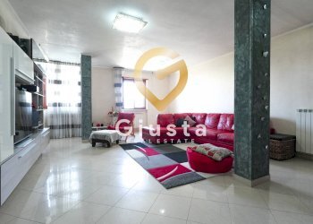 Foto 1 - Quadrilocale Via Leonardo da Vinci
 
28, Brindisi - foto 1