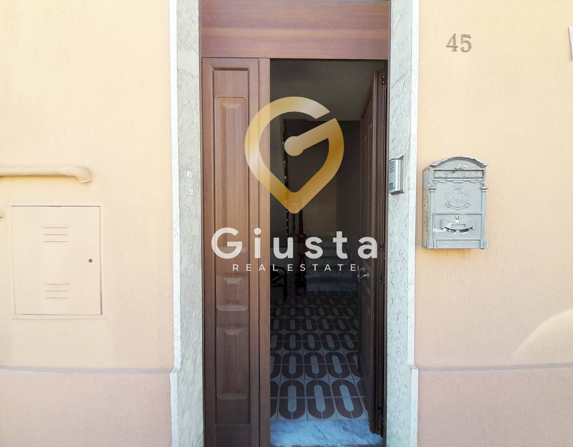 Foto 2 - Casa indipendente via Alcide De Gasperi
45, San Pietro Vernotico - foto 2