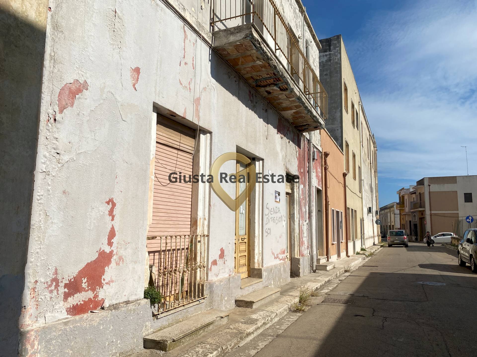 Foto 1 - Independent house Via Francesco Petrarca
 
8/10/12, San Pietro Vernotico - photo 1