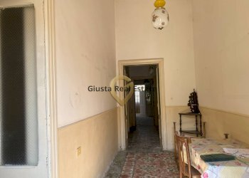 Foto 3 - Independent house Via Francesco Petrarca
 
8/10/12, San Pietro Vernotico - photo 3