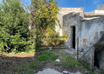 Foto 12 - Independent house Via Francesco Petrarca
 
8/10/12, San Pietro Vernotico - photo 12