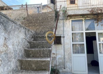 Foto 13 - Independent house Via Francesco Petrarca
 
8/10/12, San Pietro Vernotico - photo 13