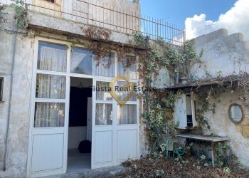 Foto 14 - Independent house Via Francesco Petrarca
 
8/10/12, San Pietro Vernotico - photo 14