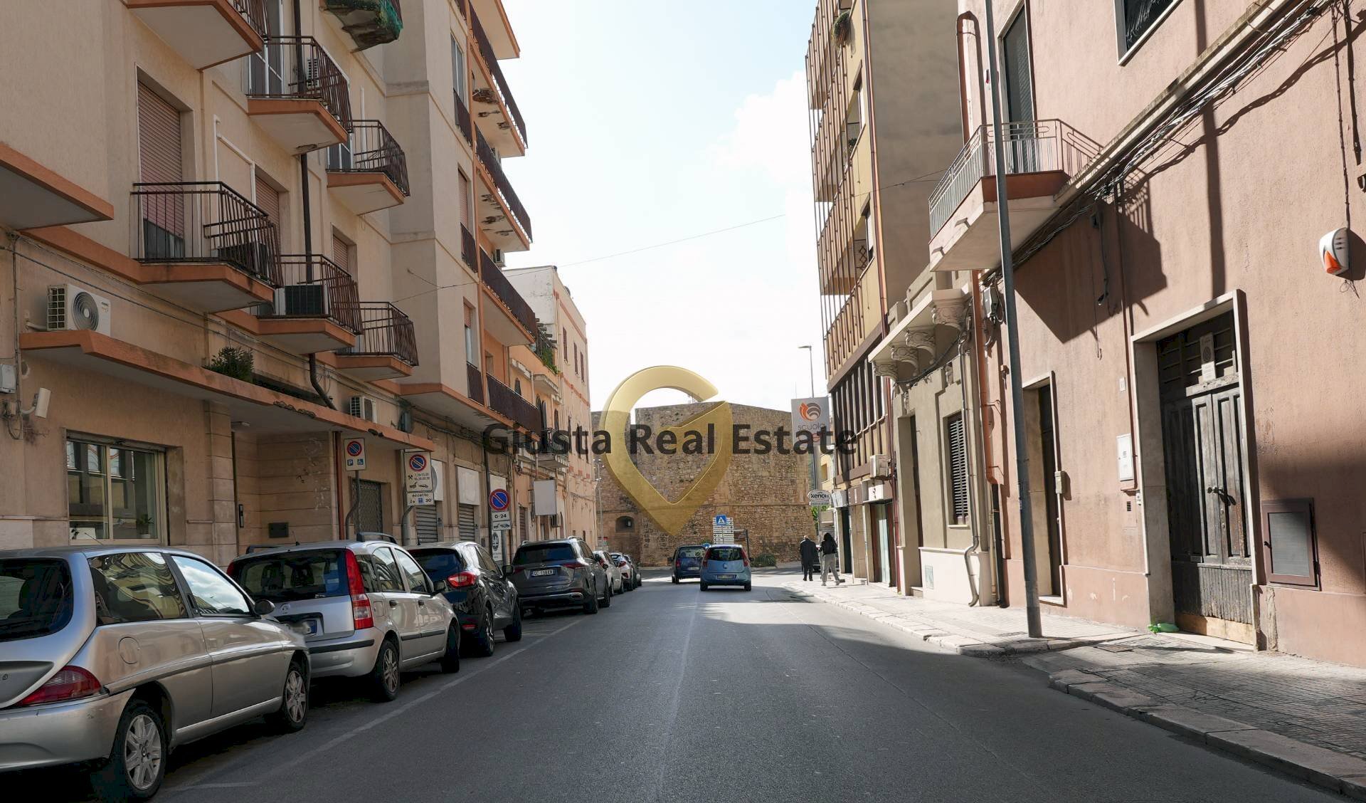 Foto 3 - Quadrilocale Via De Carpentieri
 
13, Brindisi - foto 3