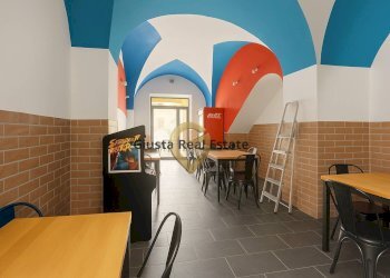 Foto 5 - Attività Commerciale VIa de  catignano
 
3, Brindisi - foto 5