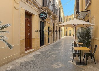 Foto 14 - Attività Commerciale VIa de  catignano
 
3, Brindisi - foto 14