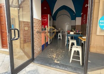 Foto 16 - Attività Commerciale VIa de  catignano
 
3, Brindisi - foto 16