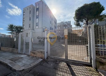 Foto 33 - Quadrilocale Via Andrea Mantegna
 
1, Brindisi - foto 33