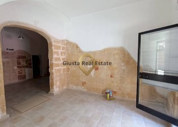 Foto 2 - Locale Commerciale Via Mazzini
 
1, Brindisi - foto 2