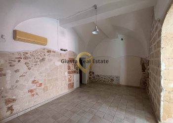 Foto 3 - Locale Commerciale Via Mazzini
 
1, Brindisi - foto 3