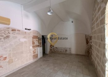 Foto 6 - Locale Commerciale Via Mazzini
 
1, Brindisi - foto 6