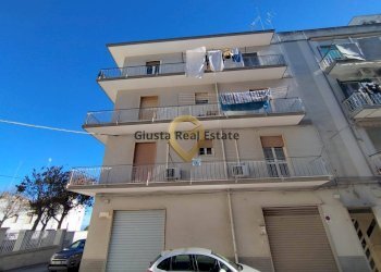 Foto 2 - Trilocale Via Rimini
 
5, Ostuni - foto 2