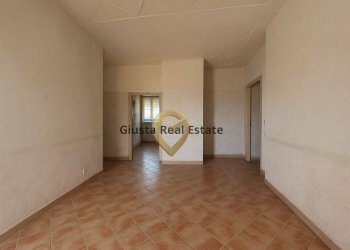 Foto 23 - Quadrilocale Via Romagna
 
3, Brindisi - foto 23