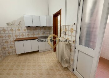Foto 5 - Casa indipendente via ippolito
 
7, Latiano - foto 5
