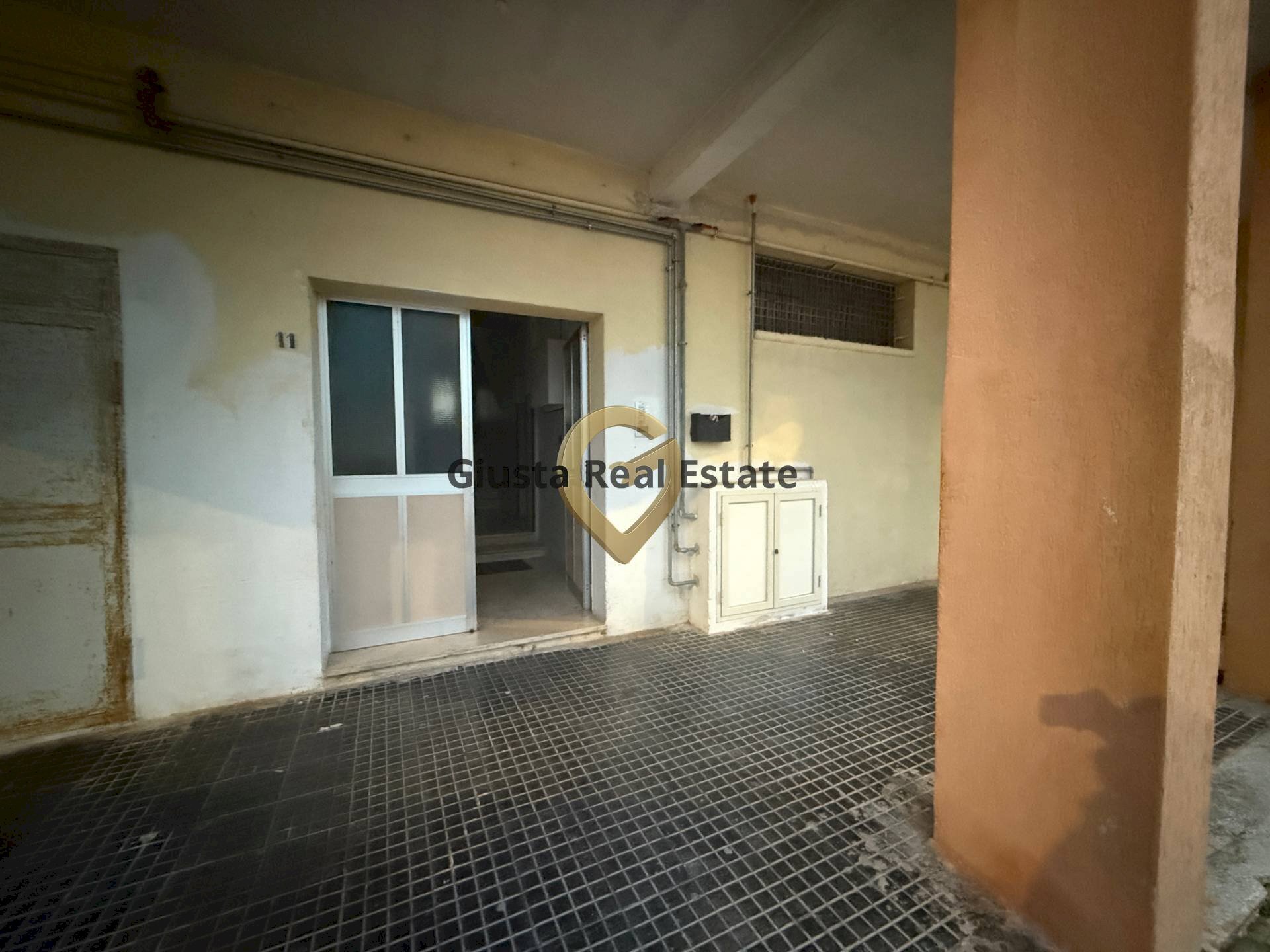 Foto 3 - Trilocale Via Alfredo Panzini
 
11, Brindisi - foto 3