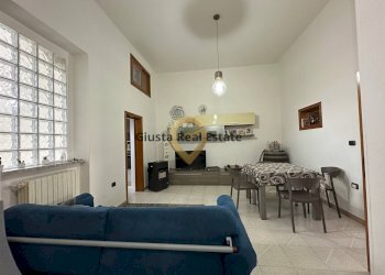 Foto 1 - Trilocale Via Palestro
 
19, Brindisi - foto 1