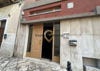 Foto 3 - Trilocale Via Santa Margherita
 
34, Brindisi - foto 3