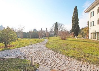 Giardini - Casa indipendente via Marzanica, Bergamo - foto 10