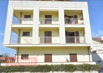 Foto 1 - Trilocale Via Castiglione
 
23/F, Cervia - foto 1
