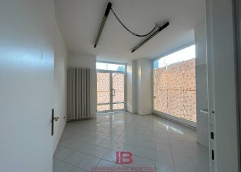 Foto 14 - Negozio via mameli, Cuneo - foto 14