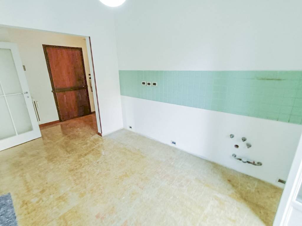 Cucina - Trilocale via Santa Chiara, Bologna (zona Colli) - foto 2