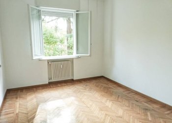 Camera da letto - Trilocale via Santa Chiara, Bologna (zona Colli) - foto 11