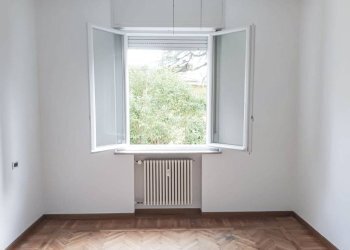 Camera da letto - Trilocale via Santa Chiara, Bologna (zona Colli) - foto 12