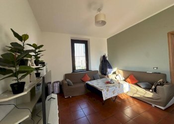 Salone - Villa via Castellanza, 21, Busto Arsizio - foto 2