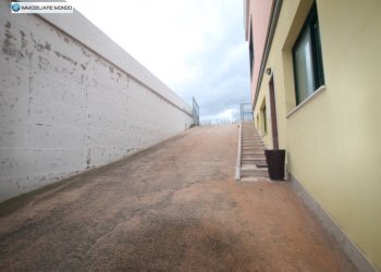 Foto 2 - Magazzino Via dei Pini, Termoli - foto 2