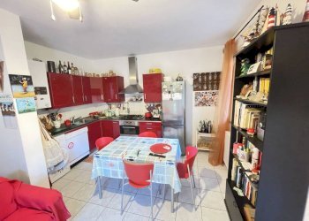 Cucina - Casa indipendente viale dei Salici, Ravenna (zona Porto Corsini) - foto 12