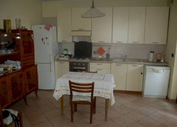 Cucina - Three-room apartment via Roberto Biscaretti, Chieri - photo 4