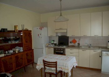Cucina - Three-room apartment via Roberto Biscaretti, Chieri - photo 5