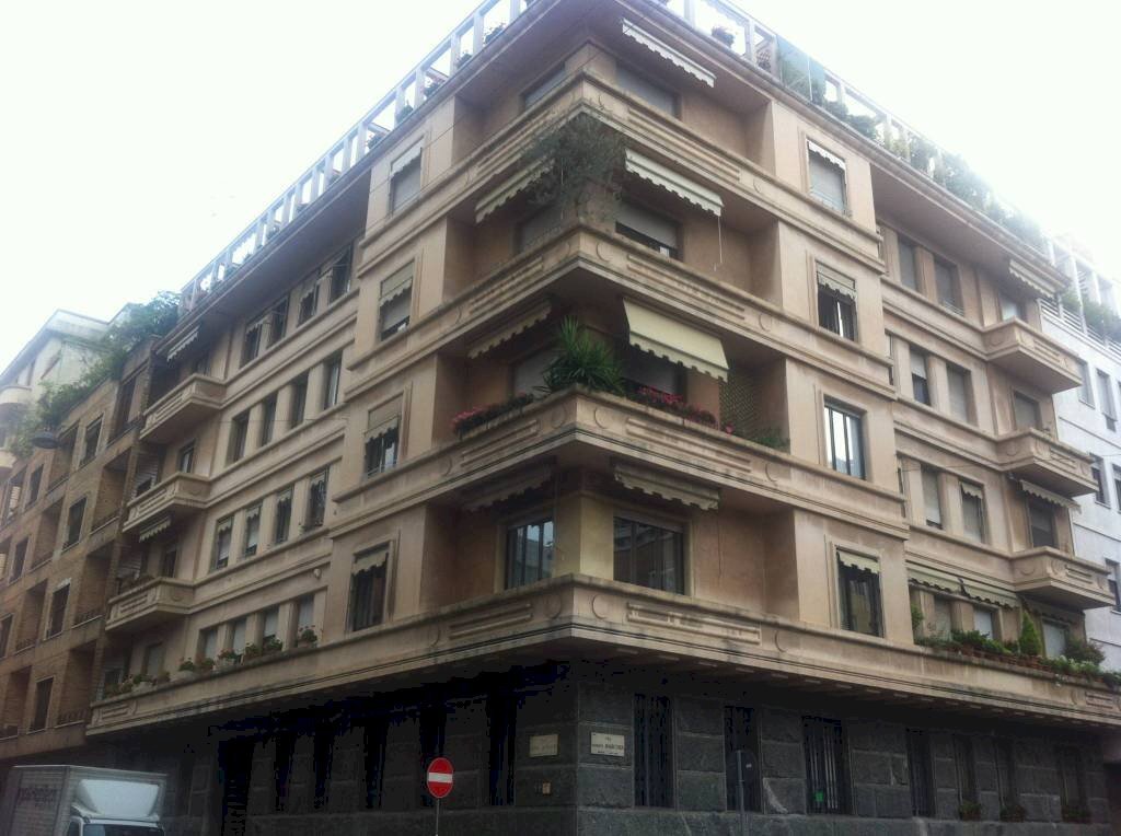 Facciata - Bilocale via Andrea Appiani, 22, Milano (zona Porta Nuova) - foto 3