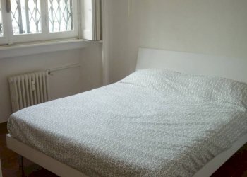 Camera da letto - Two-room apartment via Andrea Appiani, 22, Milano (neighborhood Porta Nuova) - photo 22