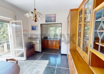 Sala da pranzo - Trilocale Genova - foto 1