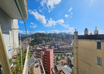 Edificio all\'aperto - Trilocale Genova - foto 7