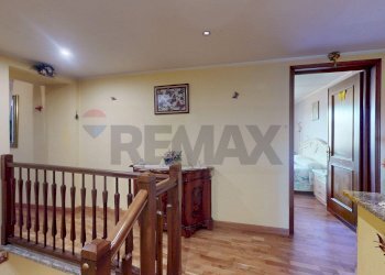 Hall / corridoio - Rustic via Vecchia di Beinet
 
54, Beinette - photo 36