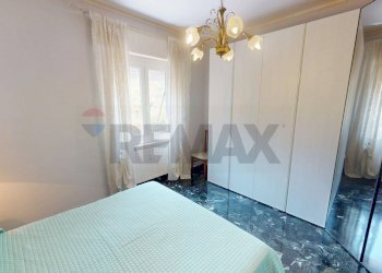 Camera / camera da letto - Trilocale via Fratelli Gazzo
 
26, Serra Riccò - foto 4