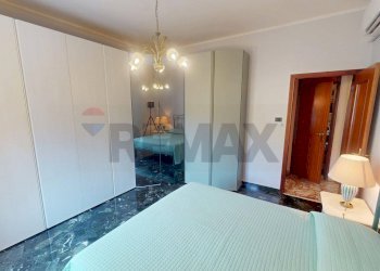 Camera / camera da letto - Trilocale via Fratelli Gazzo
 
26, Serra Riccò - foto 5