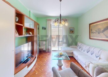 Soggiorno - Trilocale via Fratelli Gazzo
 
26, Serra Riccò - foto 31