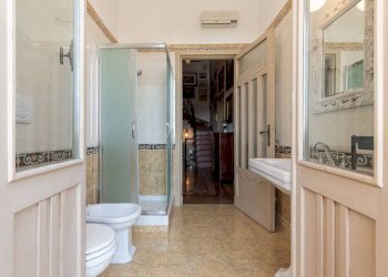 Bagno - Villa via Amerigo Vespucci, 15, Genova (zona Pegli) - foto 33