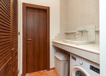 Lavanderia - Villa via Amerigo Vespucci, 15, Genova (zona Pegli) - foto 42