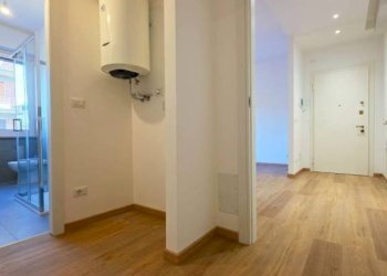 Corridoio - Three-room apartment via Giovanni Pierluigi da Palestrina, Parma (neighborhood Cittadella) - photo 16