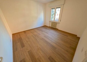 Camera da letto - Trilocale via Giovanni Pierluigi da Palestrina, Parma (zona Cittadella) - foto 10