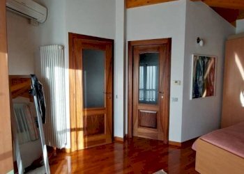 Camera da letto - Villa Borgofranco d'Ivrea - photo 13